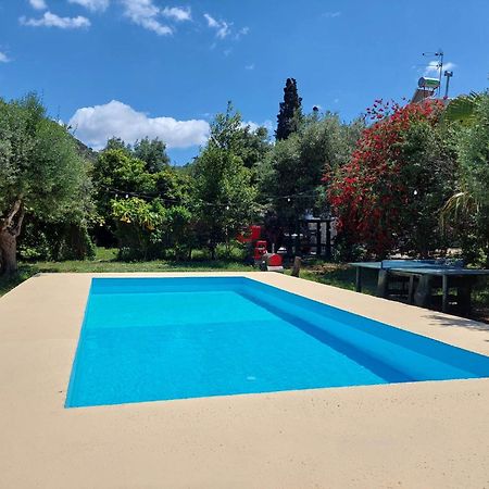 DhrapaniásSofiana'S Garden Retreat With Private Poolアパートメント エクステリア 写真
