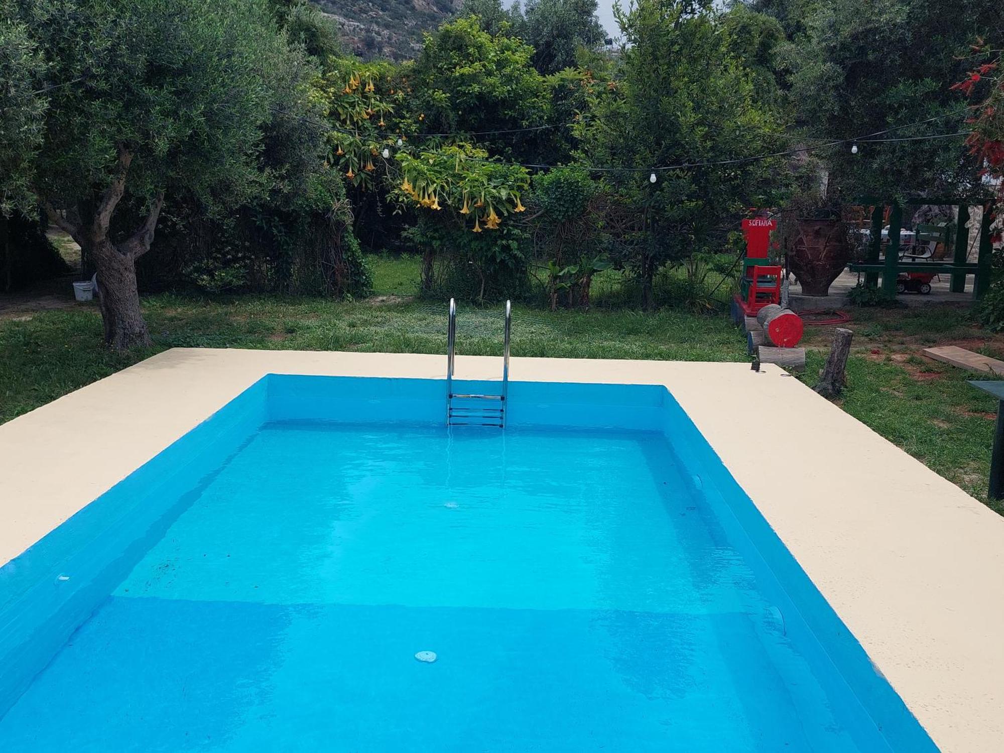 DhrapaniásSofiana'S Garden Retreat With Private Poolアパートメント 部屋 写真